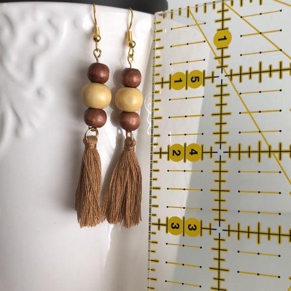 New Wooden Beads Fringe Natural Casual Boho Handmade Dangling Earrings Macrame - Picture 6 of 6